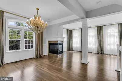 25241 Beach Place, Chantilly, VA 20152 - Photo 2