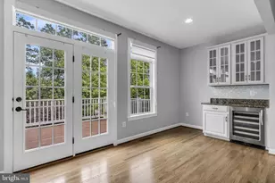 25241 Beach Pl, Chantilly, VA 20152 - Photo 18