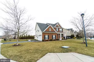 21934 Blackheath Way, Ashburn, VA 20148 - Photo 2