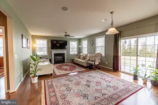 21934 Blackheath Way, Ashburn, VA 20148 - Photo 6