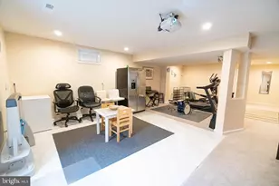 21934 Blackheath Way, Ashburn, VA 20148 - Photo 28