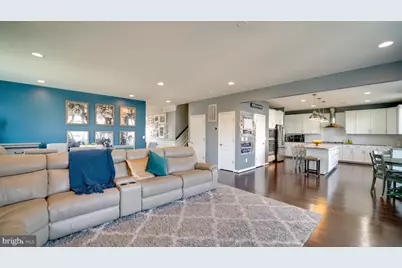 24855 Bradford Forest Drive, Chantilly, VA 20152 - Photo 4