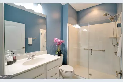 24855 Bradford Forest Drive, Chantilly, VA 20152 - Photo 6