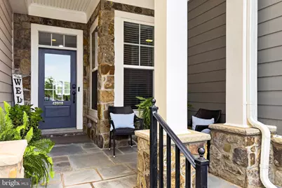 42808 Crane Meadows Square, Ashburn, VA 20148 - Photo 2