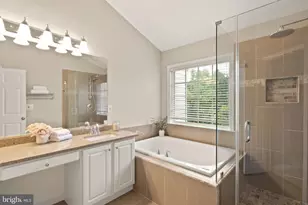 45823 Dominick Terrace, Sterling, VA 20166 - Photo 18