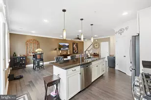 42017 Glade Creek Terrace, Aldie, VA 20105 - Photo 8