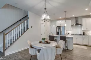 43190 Mongold Square, Ashburn, VA 20148 - Photo 4
