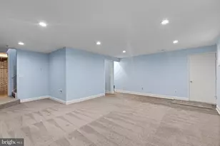 103 N Cameron St, Sterling, VA 20164 - Photo 48