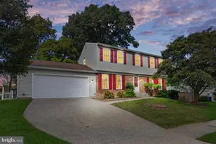 103 N Cameron St, Sterling, VA 20164 - Photo 1