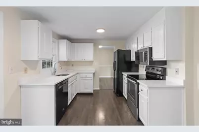 103 N Cameron Street, Sterling, VA 20164 - Photo 18