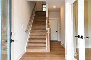 22799 Tawny Pine, Ashburn, VA 20148 - Photo 4