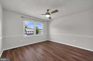 203 Markwood Dr, Sterling, VA 20165 - Photo 38