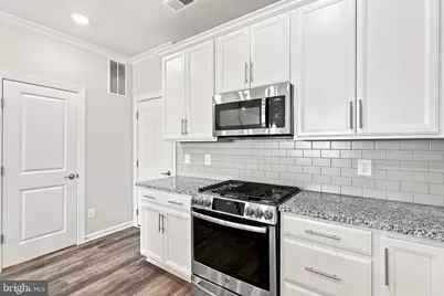 20704 Wood Quay Drive, Sterling, VA 20166 - Photo 10
