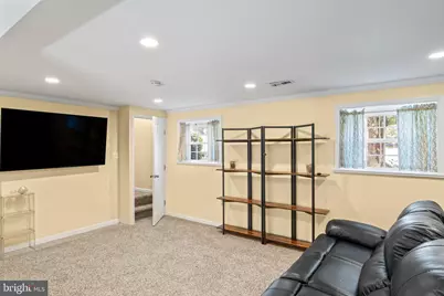 101 Williamsburg Road, Sterling, VA 20164 - Photo 34
