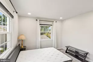 101 Williamsburg Rd, Sterling, VA 20164 - Photo 14