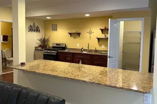 41857 Rawnsley Dr, Ashburn, VA 20148 - Photo 4