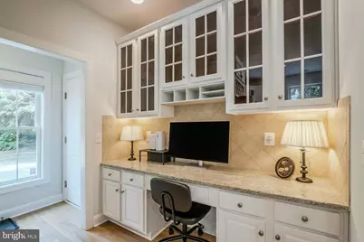 17301 Roundmont Place, Round Hill, VA 20141 - Photo 14