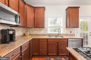 25151 Sweet Myrtle Square, Aldie, VA 20105 - Photo 24
