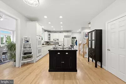 25817 Planting Field Drive, Chantilly, VA 20152 - Photo 12