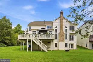 25817 Planting Field Dr, Chantilly, VA 20152 - Photo 40
