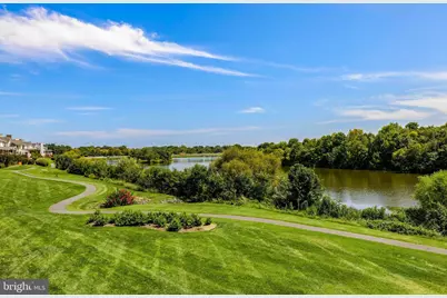 43975 Lords Valley Terrace, Ashburn, VA 20147 - Photo 2
