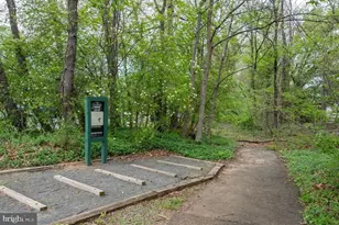 10 Redlin, Sterling, VA 20165 - Photo 40