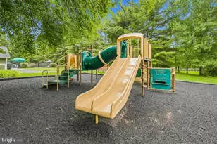 10 Redlin, Sterling, VA 20165 - Photo 36
