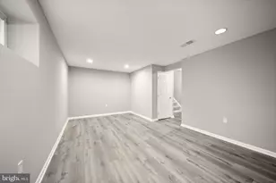 10 Redlin, Sterling, VA 20165 - Photo 24