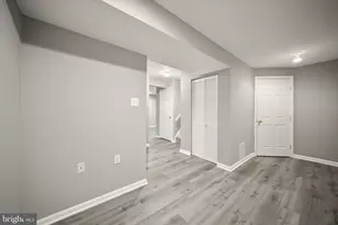 10 Redlin, Sterling, VA 20165 - Photo 28