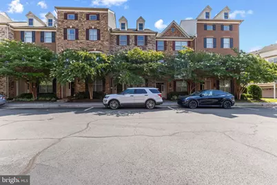 22630 Cambridgeport Square, Ashburn, VA 20148 - Photo 2