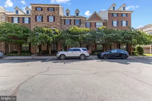 22630 Cambridgeport Square, Ashburn, VA 20148 - Photo 2