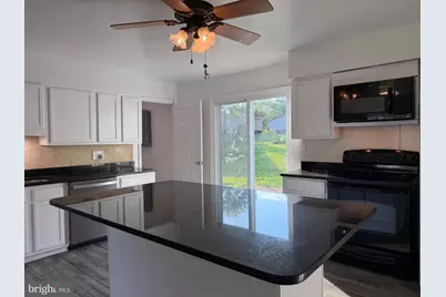 606 W Beech Road W, Sterling, VA 20164 - Photo 12