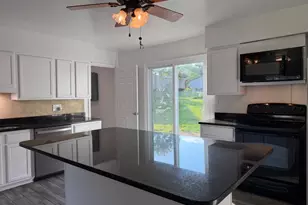 606 W Beech Road W, Sterling, VA 20164 - Photo 12