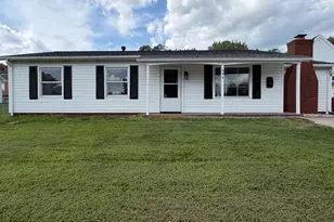 606 W Beech Road W, Sterling, VA 20164 - Photo 1