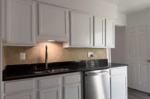 606 W Beech Road W, Sterling, VA 20164 - Photo 14