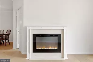 19350 Magnolia Grove Square, Leesburg, VA 20176 - Photo 18