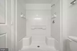 19350 Magnolia Grove Square, Leesburg, VA 20176 - Photo 40