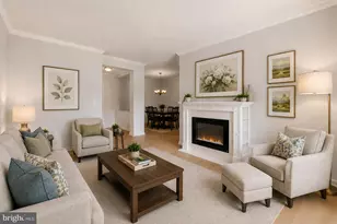 19350 Magnolia Grove Square, Leesburg, VA 20176 - Photo 16