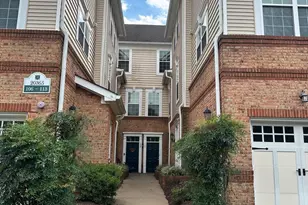20365 Belmont Park Terrace, Ashburn, VA 20147 - Photo 2