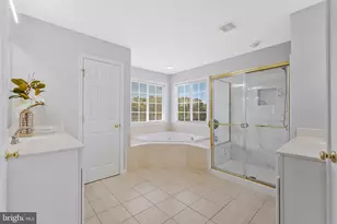 44221 Navajo Dr, Ashburn, VA 20147 - Photo 38