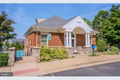 42677 Wardlaw Terrace, Ashburn, VA 20147 - Photo 26