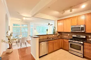 510 Sunset Terrace SE, Leesburg, VA 20175 - Photo 4