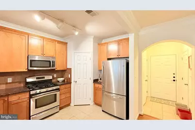 510 Sunset Terrace SE #206, Leesburg, VA 20175 - Photo 2