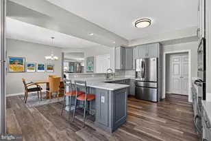 19360 Magnolia Grove Square, Leesburg, VA 20176 - Photo 6