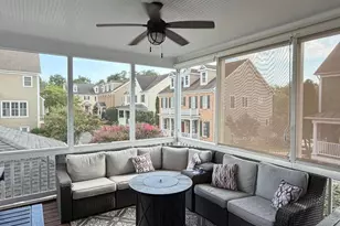 101 Desales Dr, Purcellville, VA 20132 - Photo 2
