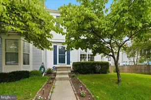 21028 Coach House Square, Ashburn, VA 20147 - Photo 2