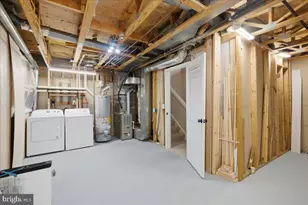 21028 Coach House Square, Ashburn, VA 20147 - Photo 22