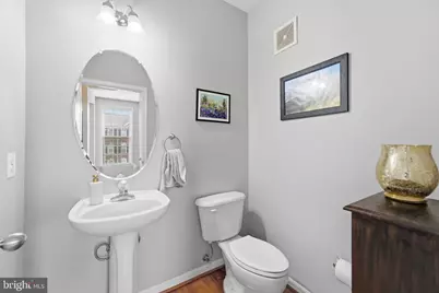 19201 Winmeade Drive, Leesburg, VA 20176 - Photo 8