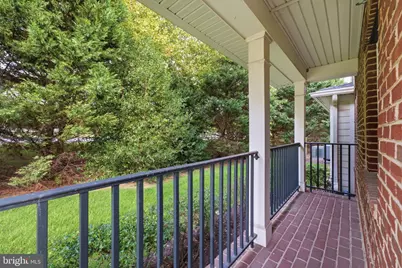 19201 Winmeade Drive, Leesburg, VA 20176 - Photo 4