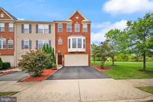 25421 Peaceful Terrace, Aldie, VA 20105 - Photo 8
